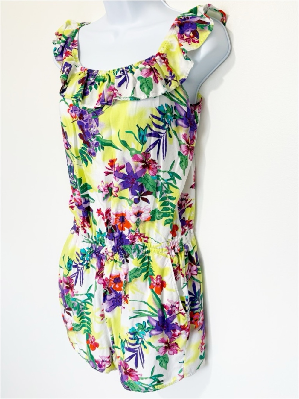 GARAGE Bright Floral Ruffle Neck Romper Medium Summer Festival Dress Pockets - Picture 2 of 7
